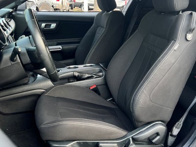 2022 Ford Mustang EcoBoost