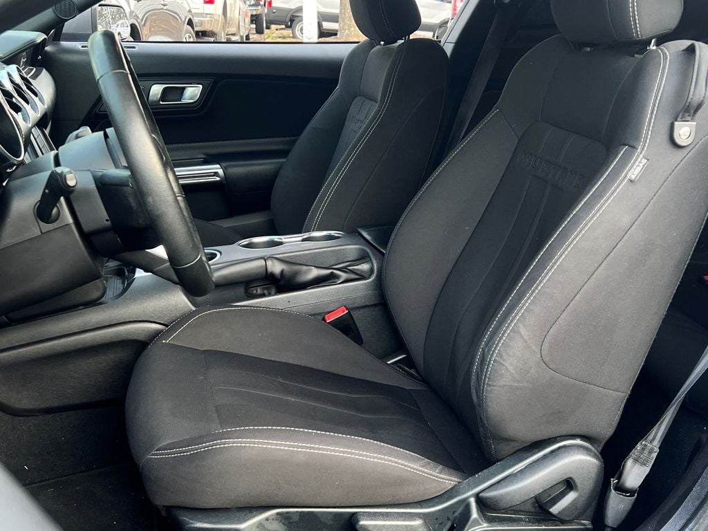 2022 Ford Mustang EcoBoost