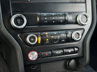 2022 Ford Mustang EcoBoost