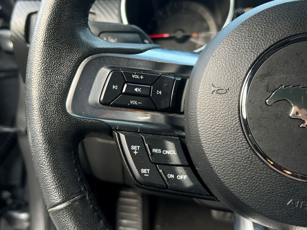 2022 Ford Mustang EcoBoost