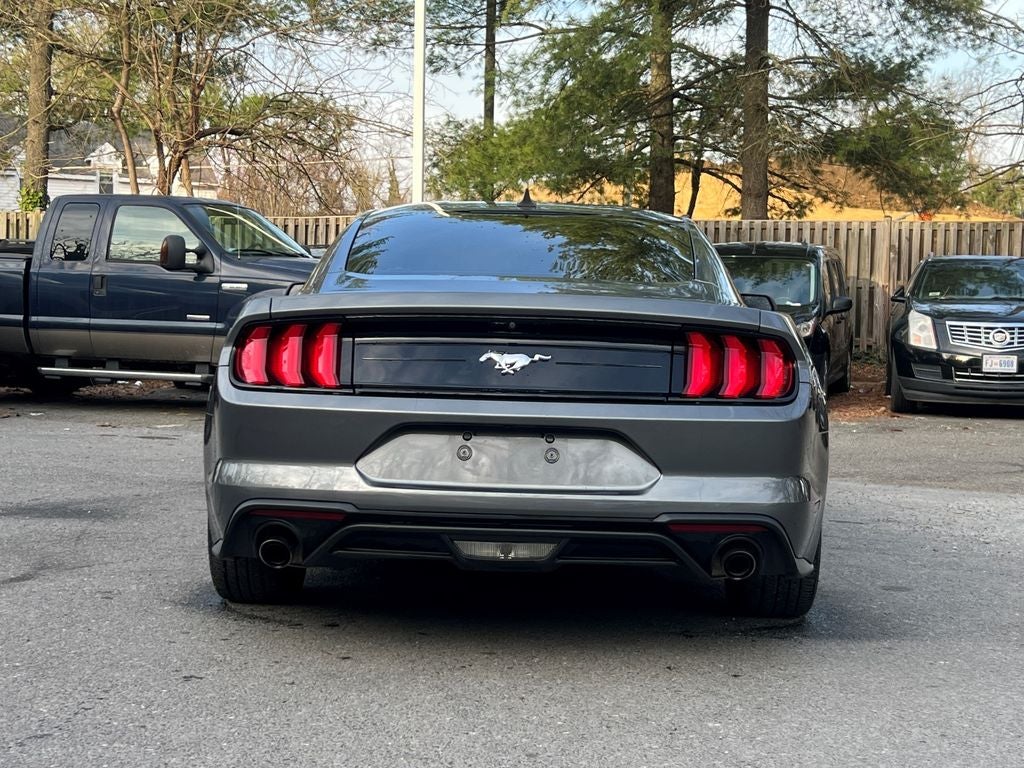 2022 Ford Mustang EcoBoost