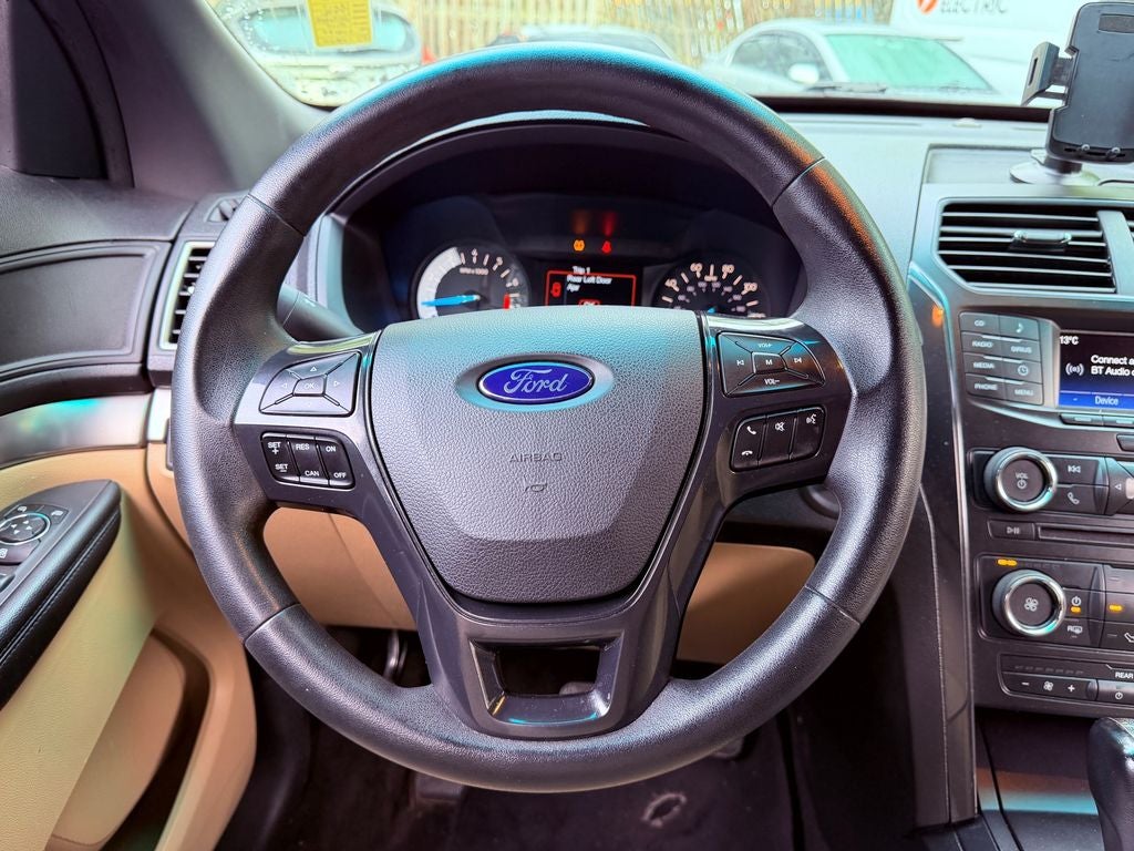 2017 Ford Explorer Base