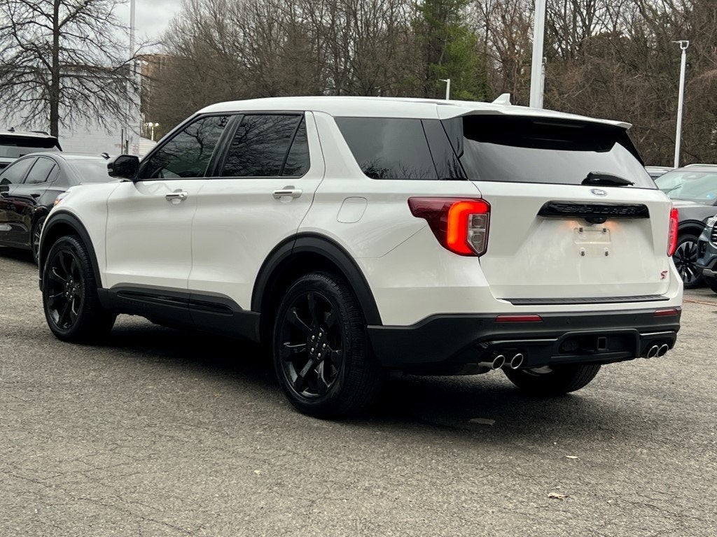 2022 Ford Explorer ST