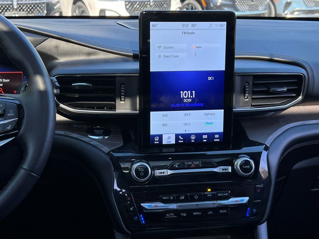 2024 Ford Explorer Platinum