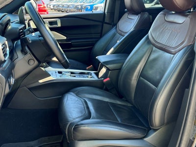 2024 Ford Explorer Platinum