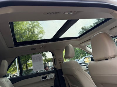 2022 Ford Explorer Platinum
