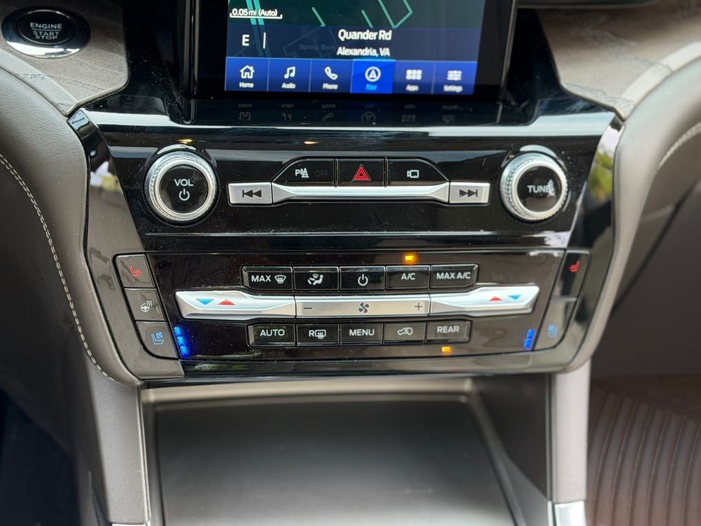 2022 Ford Explorer Platinum