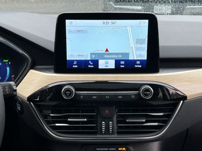 2022 Ford Escape Hybrid Titanium Elite Package