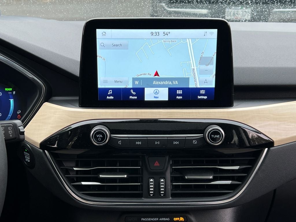 2022 Ford Escape Hybrid Titanium Elite Package