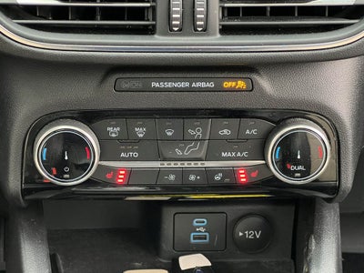 2022 Ford Escape Hybrid Titanium Elite Package