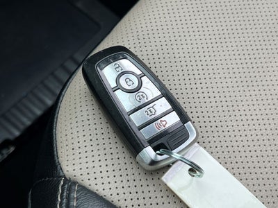 2022 Ford Escape Hybrid Titanium Elite Package