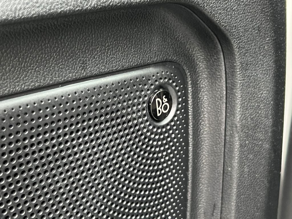 2022 Ford Escape Hybrid Titanium Elite Package