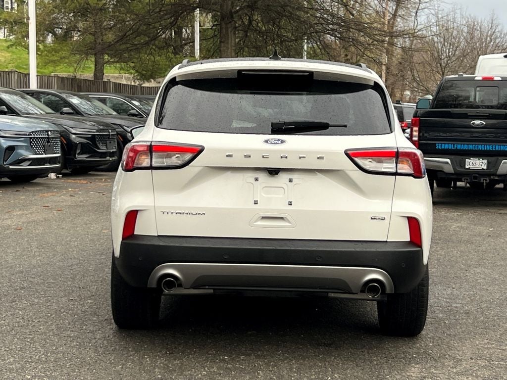 2022 Ford Escape Hybrid Titanium Elite Package