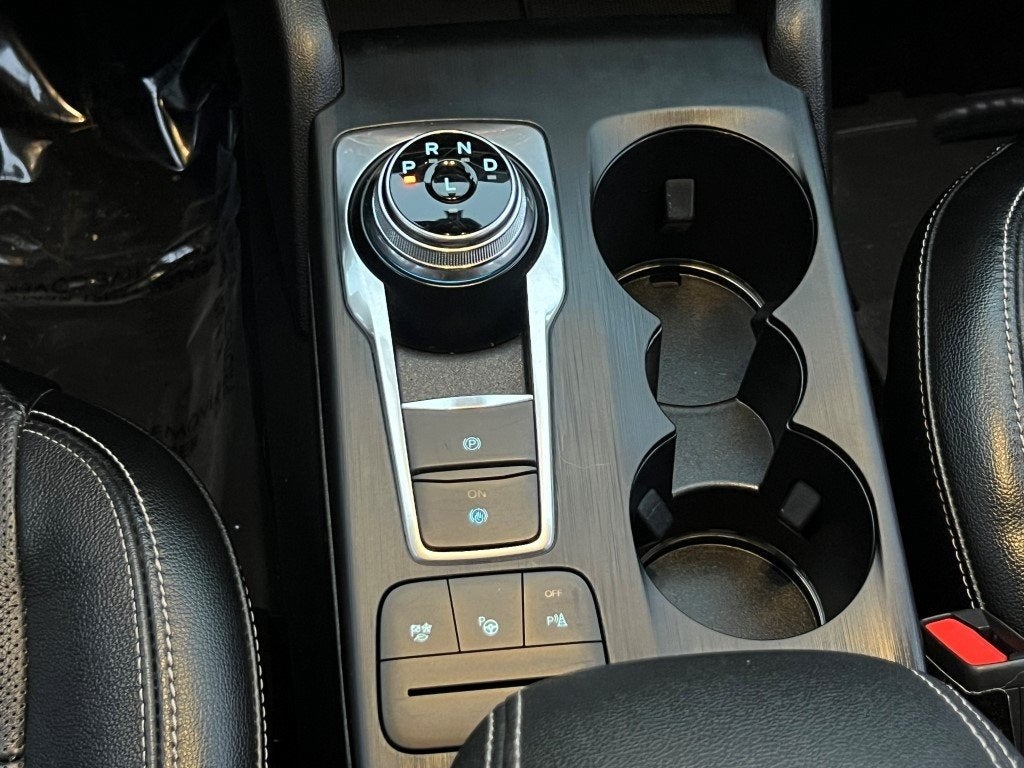 2020 Ford Escape Titanium Hybrid