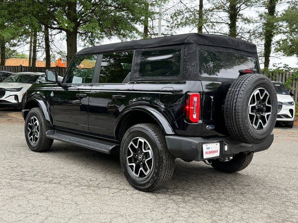 2025 Ford Bronco Outer Banks