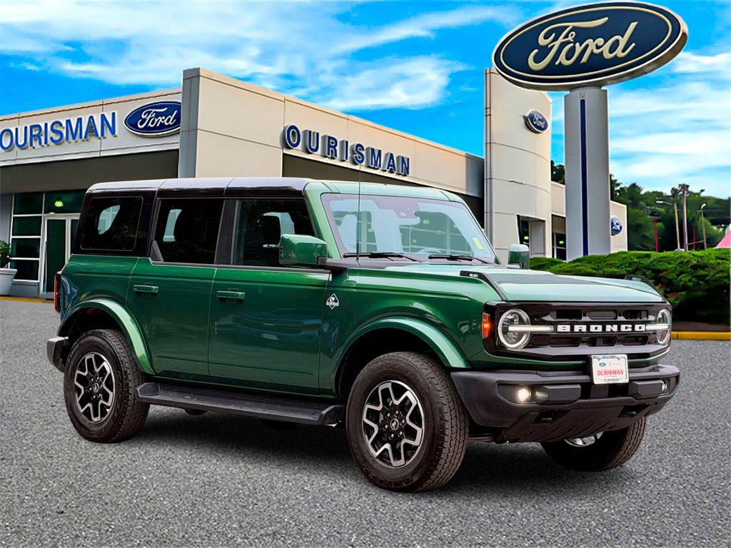 2025 Ford Bronco Outer Banks