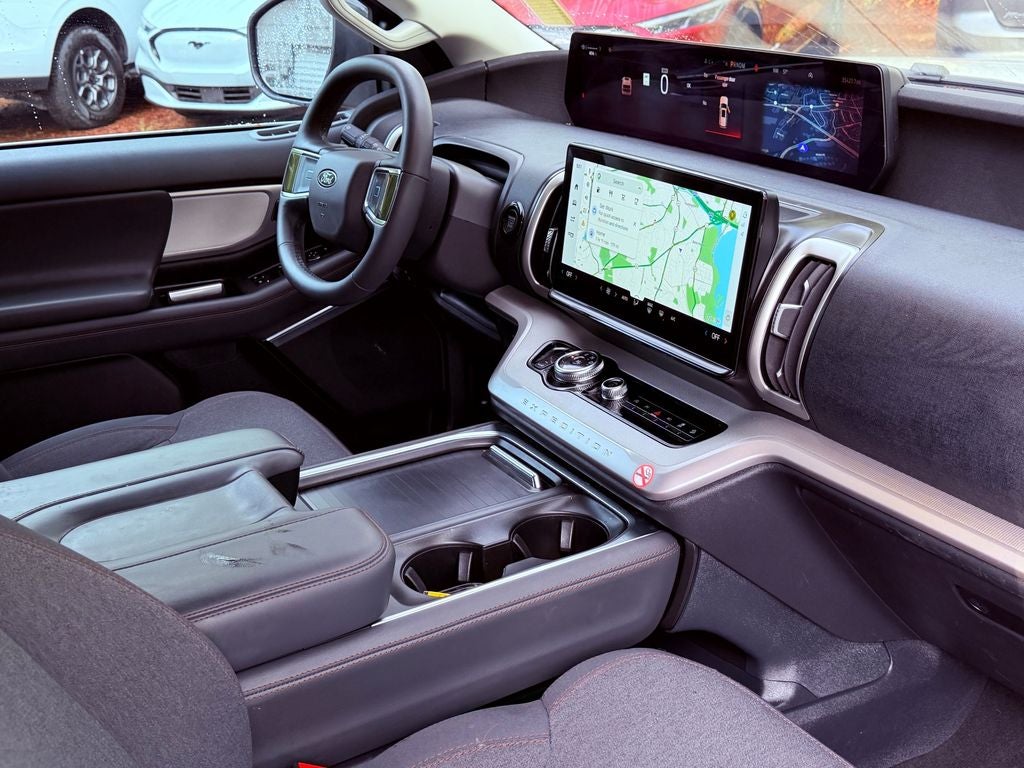 2025 Ford Expedition Max Active