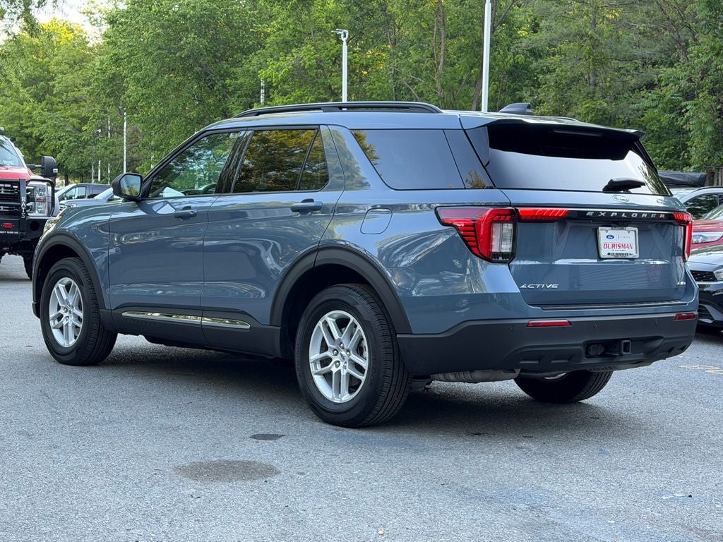 2025 Ford Explorer Active