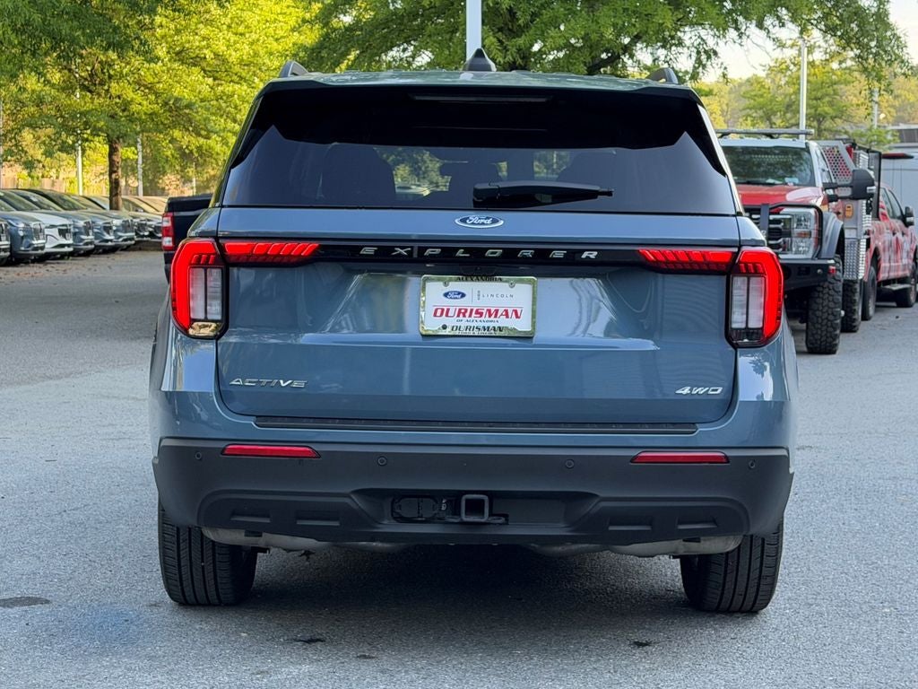 2025 Ford Explorer Active