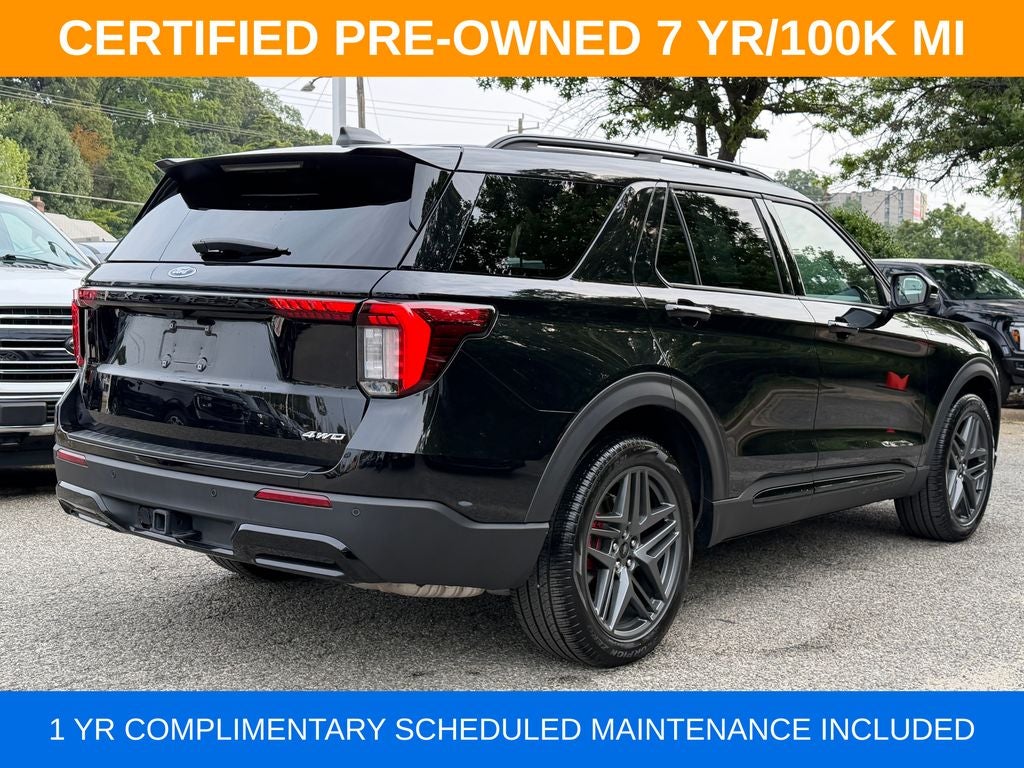 2025 Ford Explorer ST-Line