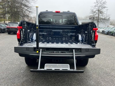 2024 Ford F-150 Lightning Lariat