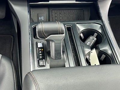 2024 Ford F-150 Lightning Lariat