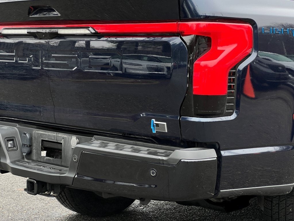 2024 Ford F-150 Lightning Lariat