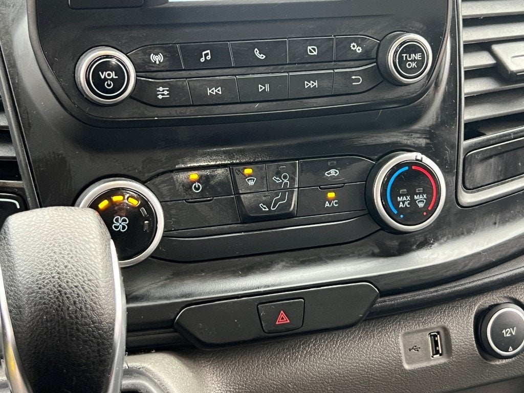 2022 Ford Transit-250 Base