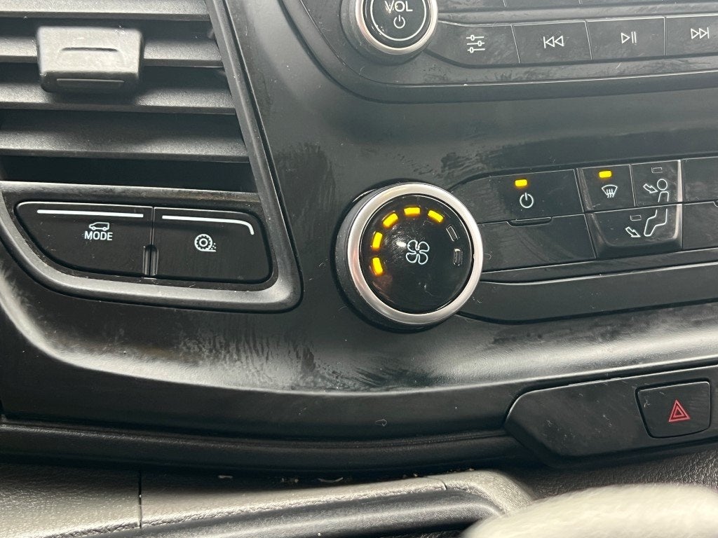 2022 Ford Transit-250 Base