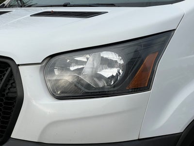 2022 Ford Transit-250 Base