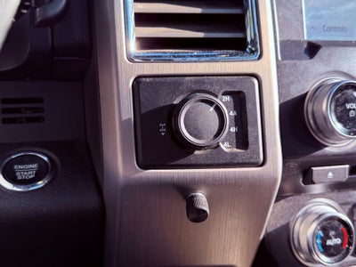 2015 Ford F-150 Platinum