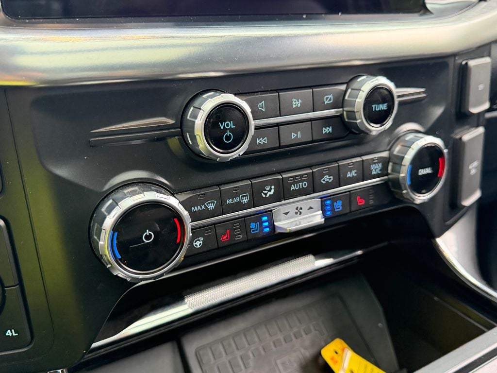 2022 Ford F-150 Base
