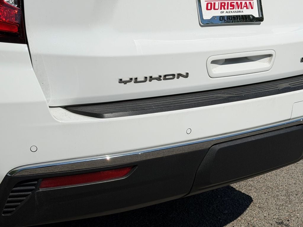 2023 GMC Yukon SLT