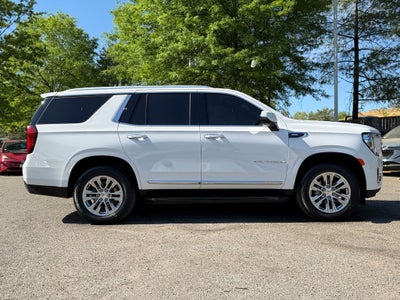 2023 GMC Yukon SLT