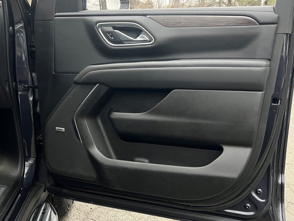 2022 Chevrolet Suburban LT