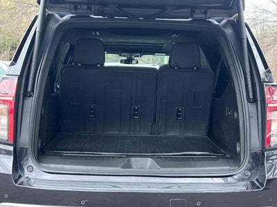 2022 Chevrolet Suburban LT