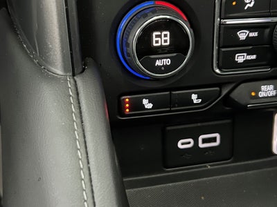 2022 Chevrolet Suburban LT