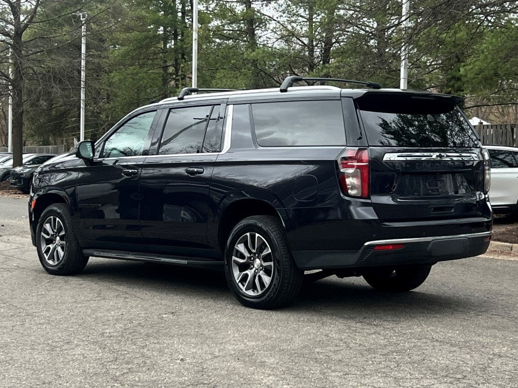 2022 Chevrolet Suburban LT
