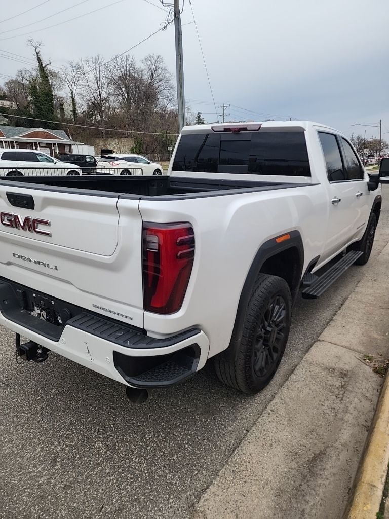2024 GMC Sierra 2500HD Denali