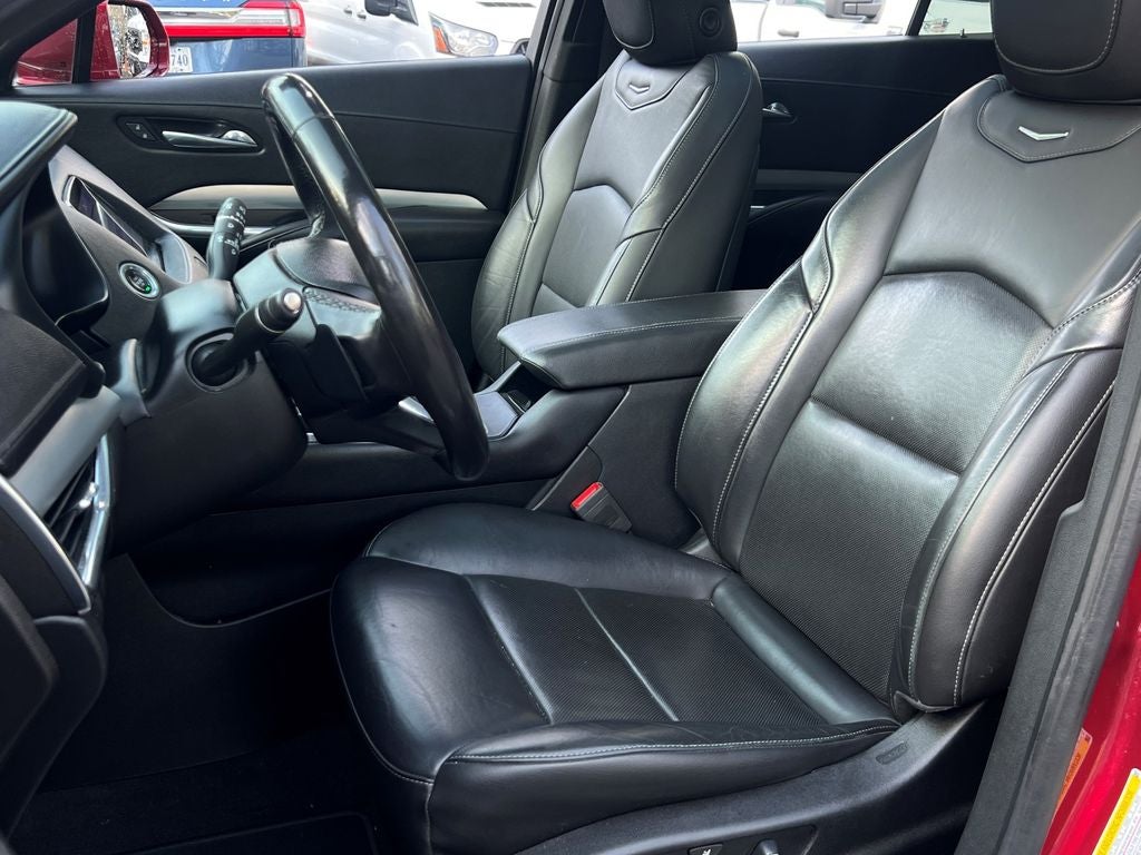 2019 Cadillac XT4 Premium Luxury
