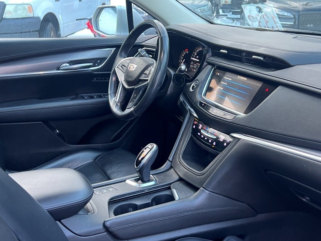 2018 Cadillac XT5 Premium Luxury