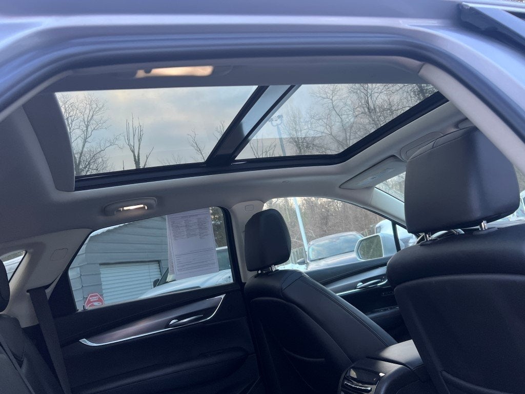 2018 Cadillac XT5 Premium Luxury