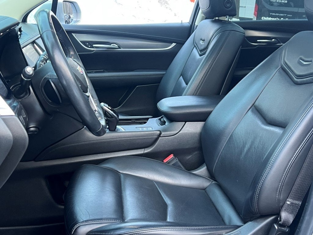 2018 Cadillac XT5 Premium Luxury