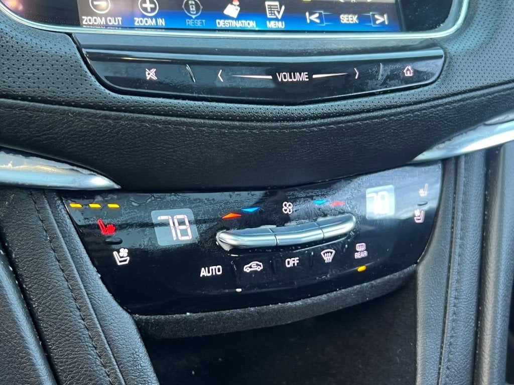 2018 Cadillac XT5 Premium Luxury