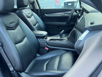 2018 Cadillac XT5 Premium Luxury