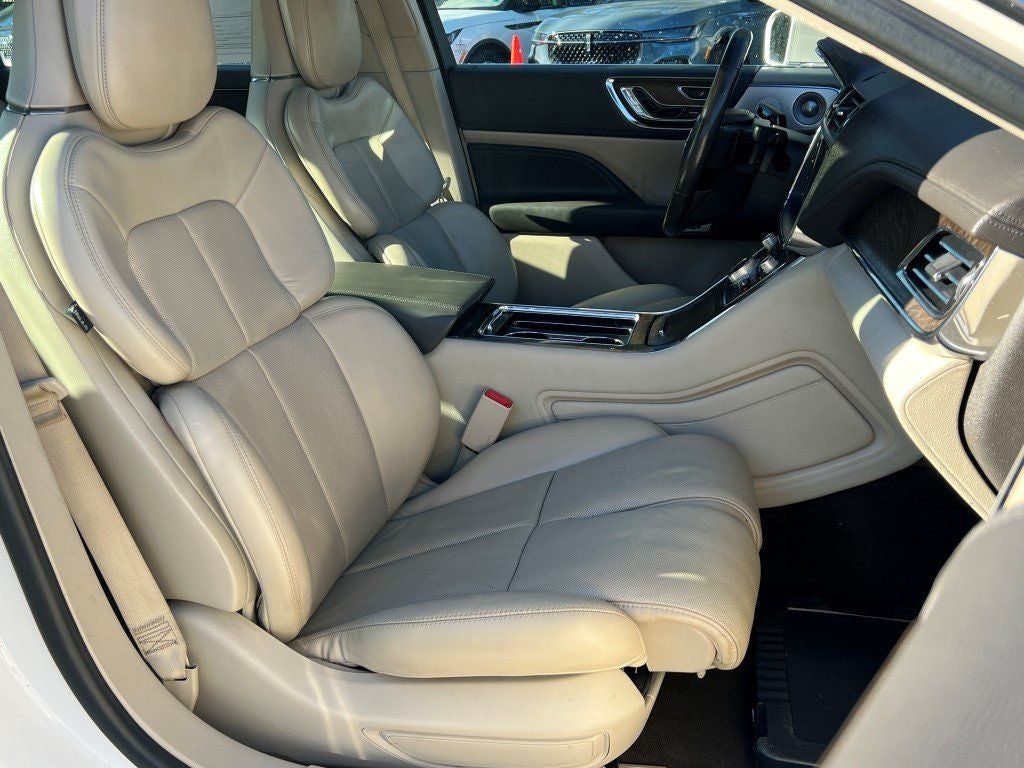 2019 Lincoln Continental Reserve