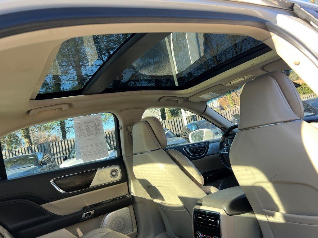 2019 Lincoln Continental Reserve