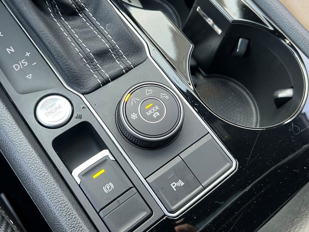 2023 Volkswagen Atlas Cross Sport 3.6L V6 SEL