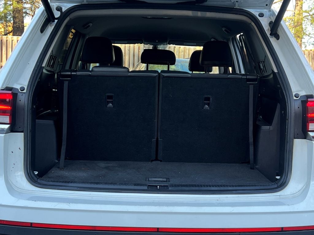 2021 Volkswagen Atlas 3.6L V6 SE w/Technology