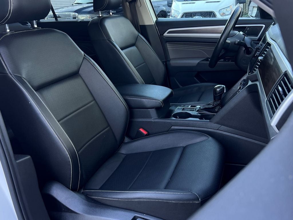 2021 Volkswagen Atlas 3.6L V6 SE w/Technology